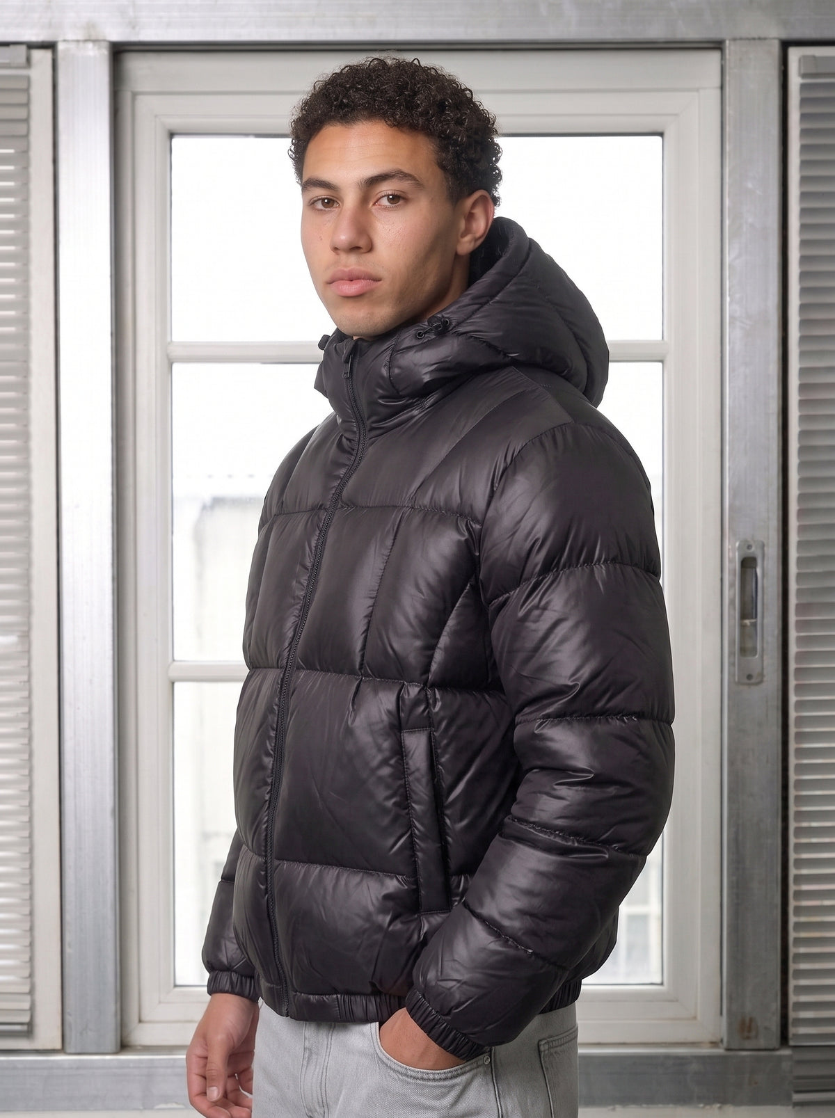Puffer Light Black