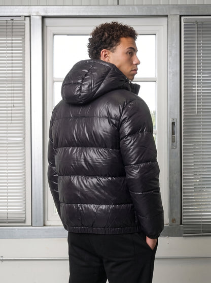 Puffer Glossy Black